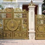 Làm cổng nhà đúng phong thủy giúp đón nhiều tài lộc cho gia chủ